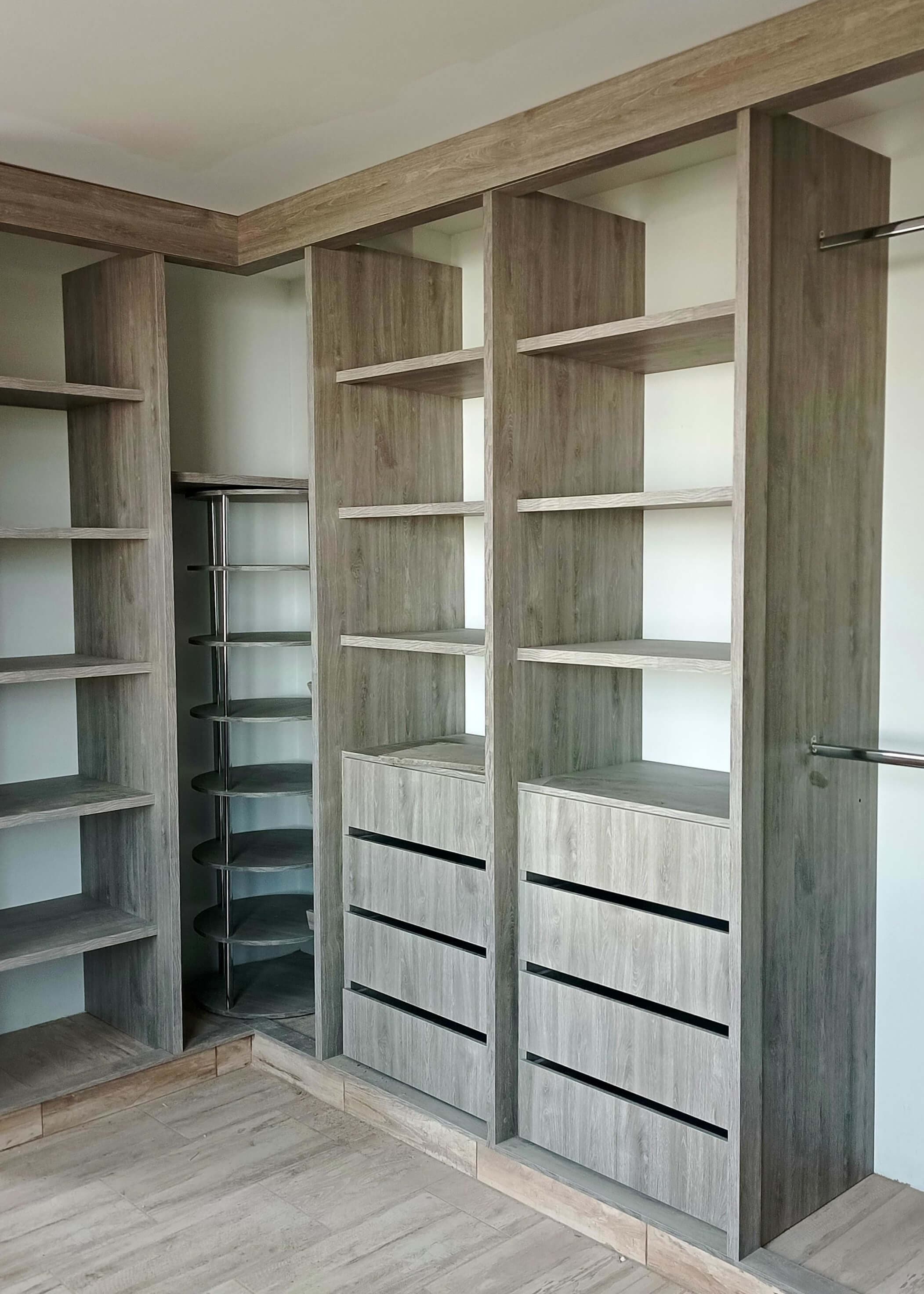 Closet Principal con Cajonería de Extensión Total en Chinauta - EL PRIMO Carpintería